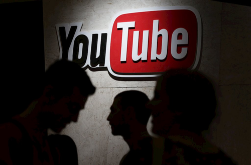 Áp lực đổi mới nội dung khiến các nhà sáng tạo video YouTube đau đầu.